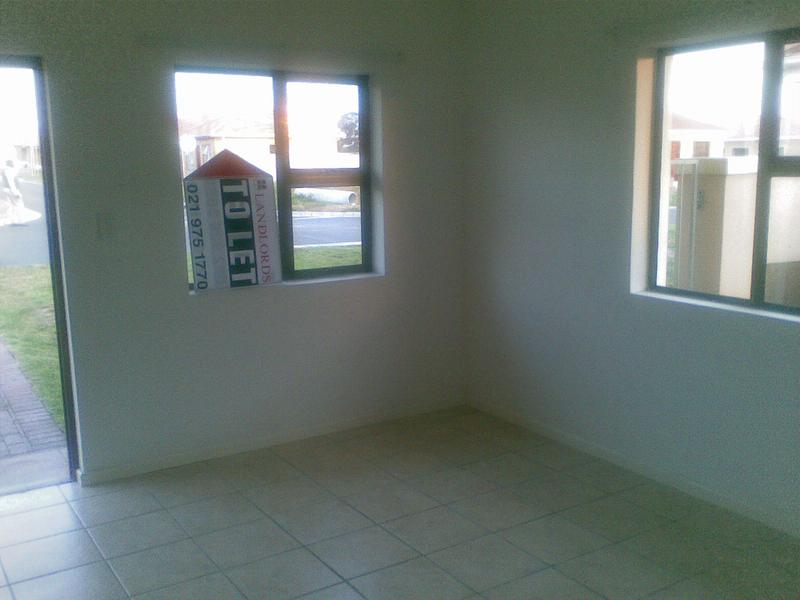To Let 3 Bedroom Property for Rent in Hagley Western Cape